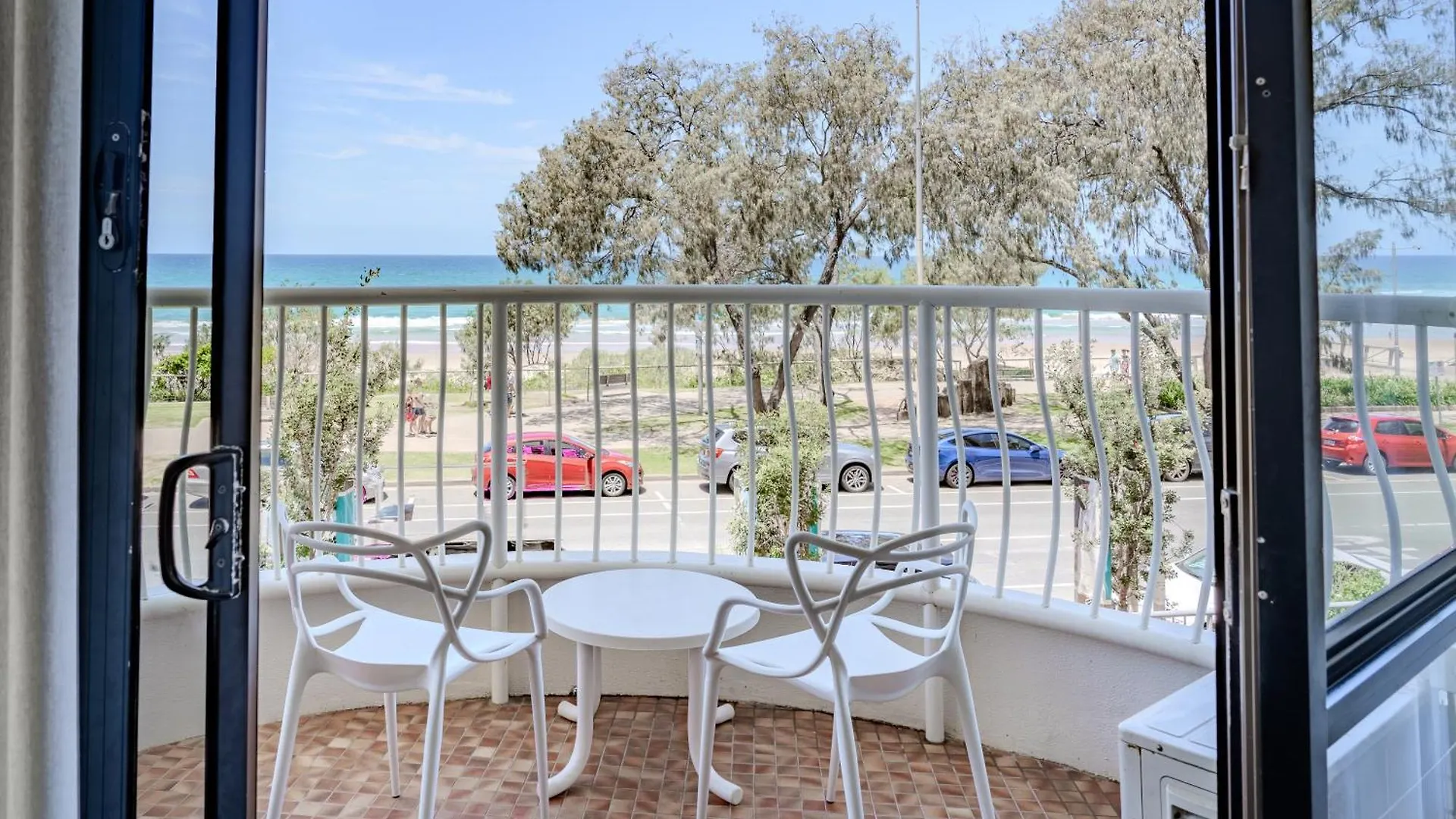 Olympus Beachfront Apartments Gold Coast Aparthotel