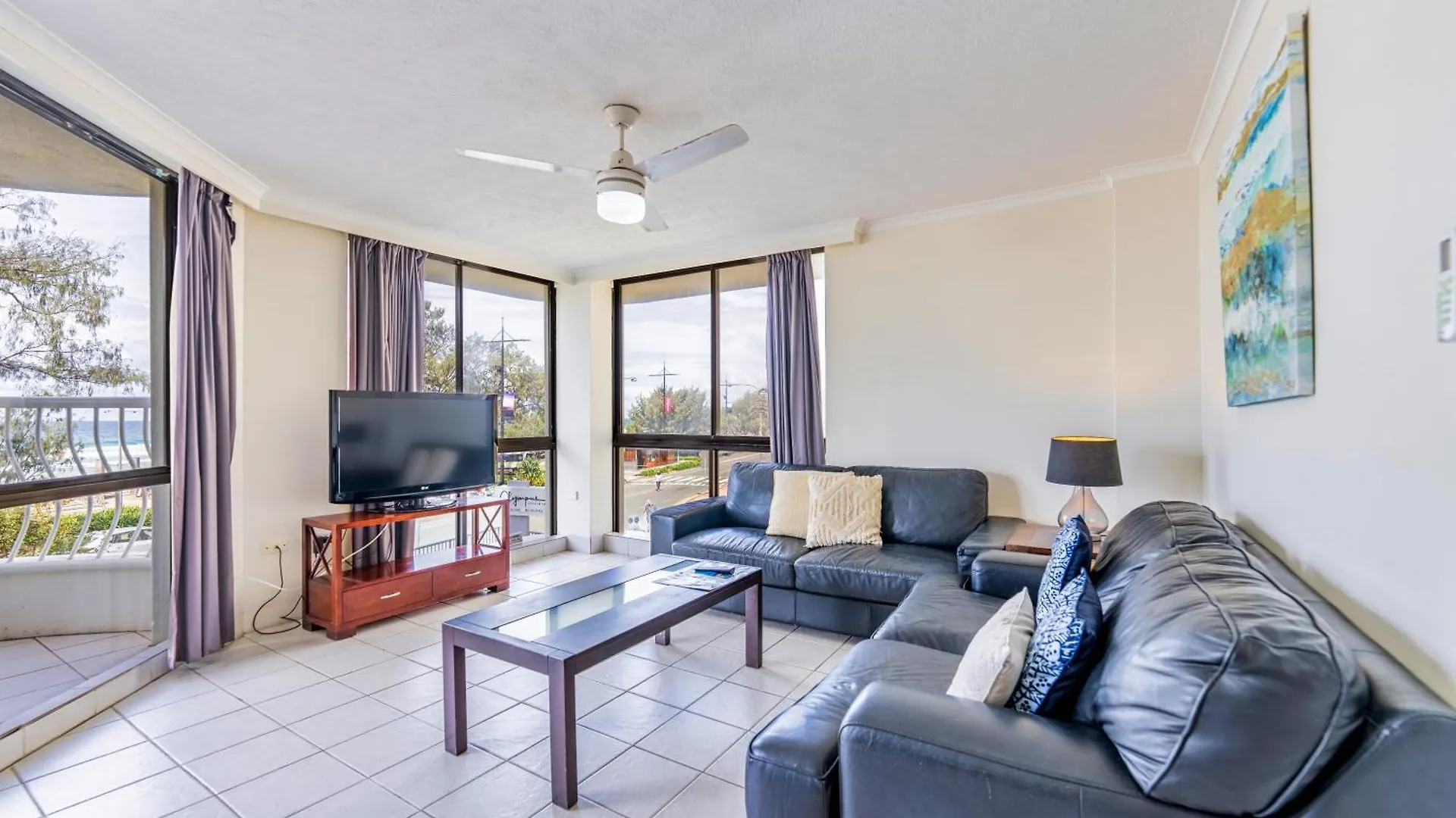 Olympus Beachfront Apartments Gold Coast