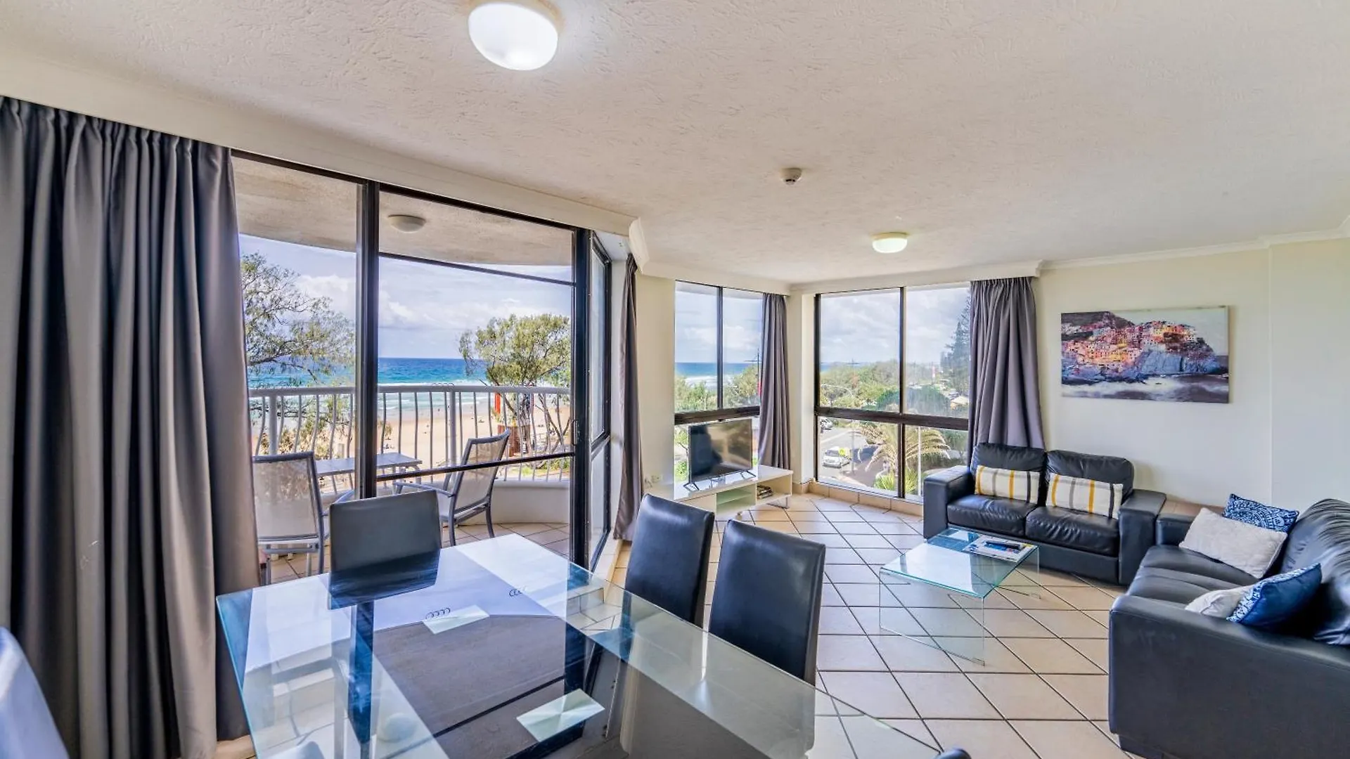 Olympus Beachfront Apartments Gold Coast